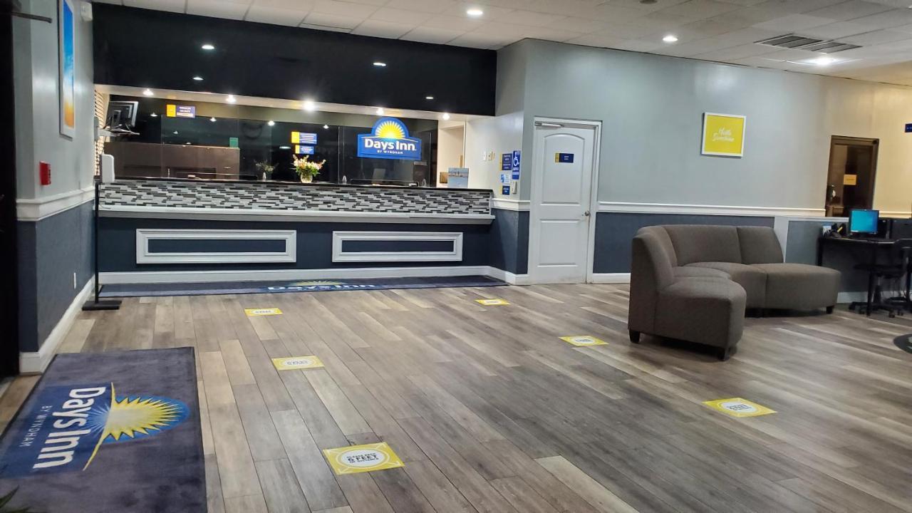Days By Wyndham Hotel